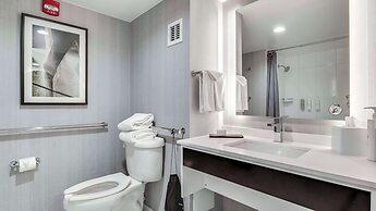 Embassy Suites Louisville East