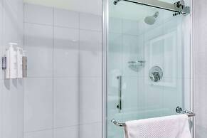 Embassy Suites Louisville East