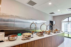 Embassy Suites Louisville East