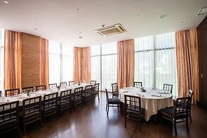 Intelier Airén Hotel