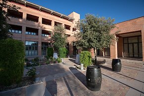 Intelier Airén Hotel