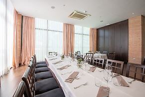 Intelier Airén Hotel