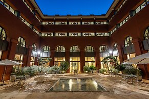 Intelier Airén Hotel