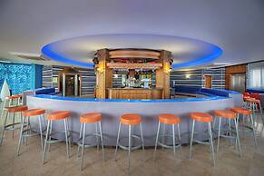 Elba Lucía Sport & Suite Hotel