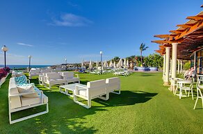 SBH Crystal Beach Hotel & Suites - Adults Only