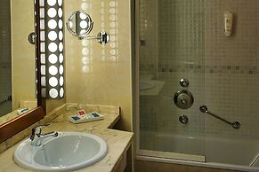 SBH Crystal Beach Hotel & Suites - Adults Only