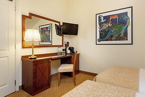 My City Hotel