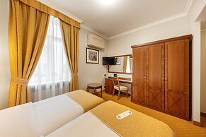 My City Hotel