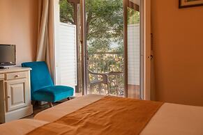 Hotel Roger de Flor Seleqtta