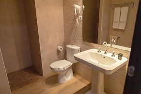 Hotel Roger de Flor Seleqtta