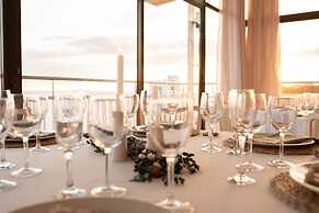 Hotel Roger de Flor Seleqtta