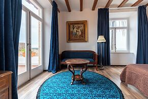 Hotel Roger de Flor Seleqtta