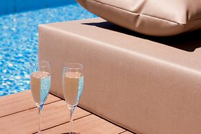 Insotel Cala Mandi­a Resort & Spa