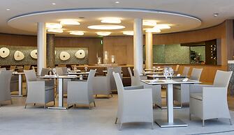 Insotel Cala Mandi­a Resort & Spa