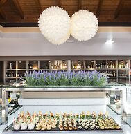 Insotel Cala Mandi­a Resort & Spa