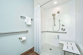 Hilton Garden Inn Charleston Airport