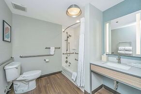 Hilton Garden Inn Charleston Airport