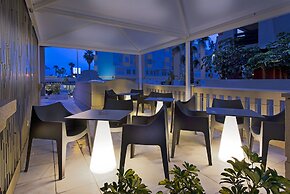 Elba Motril Beach & Business Resort