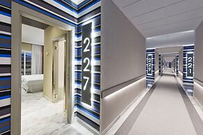 Elba Motril Beach & Business Resort