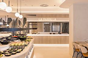 Hotel RH Arena By Hoteles RH