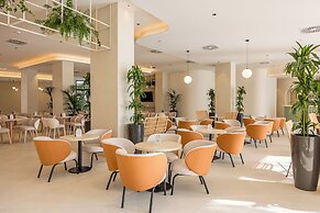 Hotel RH Arena By Hoteles RH