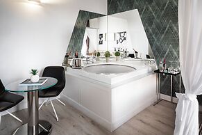 LHP Hotel River & SPA