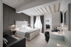 LHP Hotel River & SPA