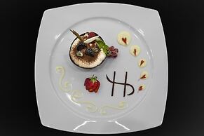 LHP Hotel River & SPA