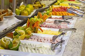 Golden Tower Pinheiros by Fênix Hotéis