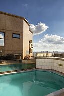 Golden Tower Pinheiros by Fênix Hotéis