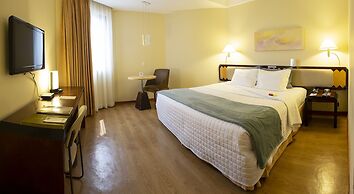 Golden Tower Pinheiros by Fênix Hotéis