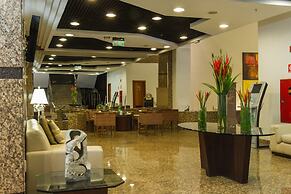 Golden Tower Pinheiros by Fênix Hotéis