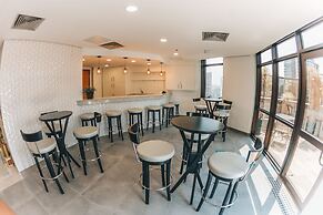 Golden Tower Pinheiros by Fênix Hotéis