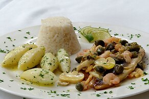 Golden Tower Pinheiros by Fênix Hotéis