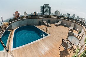 Golden Tower Pinheiros by Fênix Hotéis