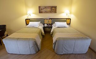 Golden Tower Pinheiros by Fênix Hotéis