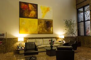 Golden Tower Pinheiros by Fênix Hotéis