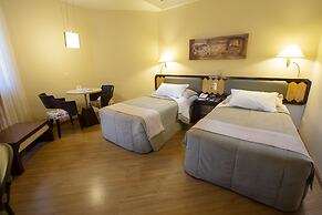 Golden Tower Pinheiros by Fênix Hotéis