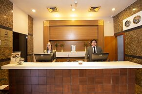 Golden Tower Pinheiros by Fênix Hotéis