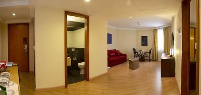 Golden Tower Pinheiros by Fênix Hotéis