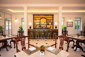 Villa Santi Hotel