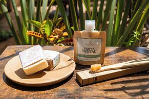 Casa Bonita Hotel + Cocina