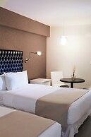 Casa Bonita Hotel + Cocina