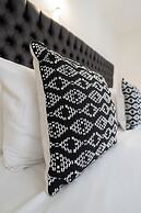 Casa Bonita Hotel + Cocina