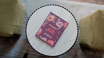 Casa Bonita Hotel + Cocina