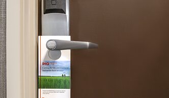 Holiday Inn Express Hotel & Suites Auburn - University Area by IHG