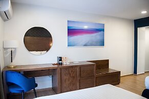 Gran Plaza Hotel & Convention Center