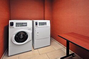 Holiday Inn Express Hotel & Suites Grand Rapids-North by IHG