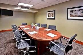 Holiday Inn Express Hotel & Suites Grand Rapids-North by IHG