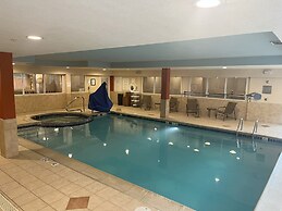 Holiday Inn Express Hotel & Suites Grand Rapids-North by IHG